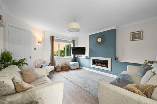 Henrietta Grove, Prescot, L34, photo 3