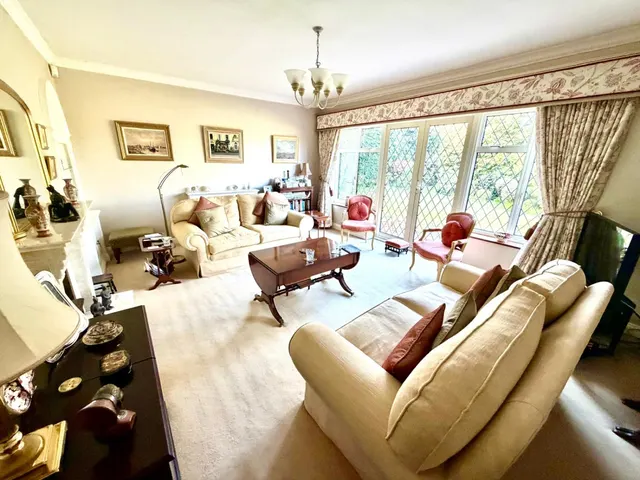 Fairways Knowle Grove, Surrey Virginia Water, GU25, photo 3