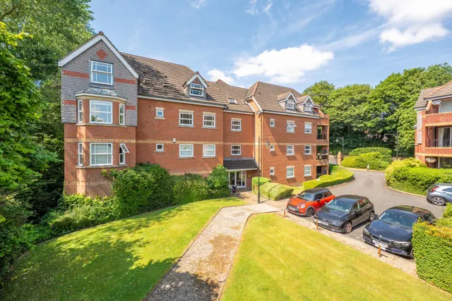 Willow House, Chapel Allerton, LS7, photo 1