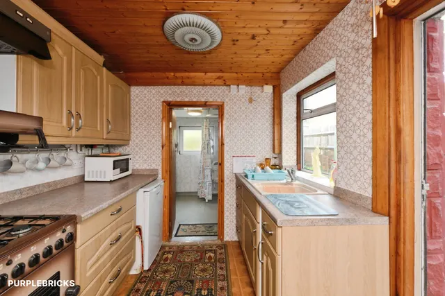 Windmill Lane, Waltham Cross, EN8, photo 2