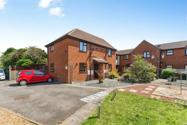 Mortimer Row, Somersham, PE28, photo 1