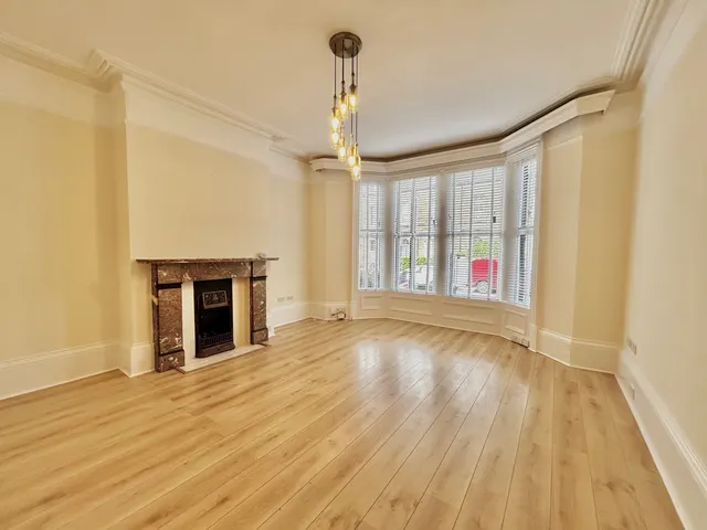 Hyde Park Road, Harrogate, HG1, photo 2