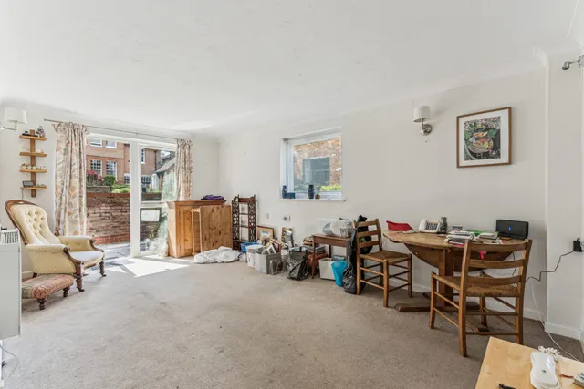 Photo 3 — Pond Court The Ridgeway, Codicote, Hitchin, Hitchin, SG4 8YY