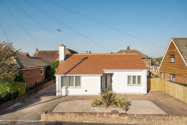 Golf Links Avenue, Tadcaster, photo 1
