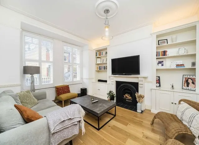 Photo 2 — Hambalt Road, Clapham South, SW4