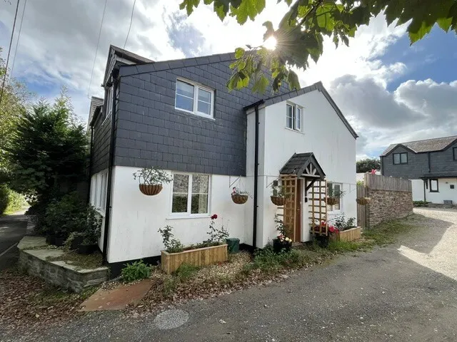 Menheniot, PL14, photo 1