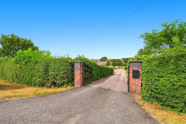 The Farmstead, 1.95 Acres of Land & Approved Planning, photo 2