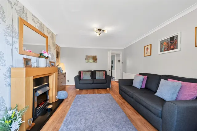 Kerrycroy Avenue, Glasgow, G42, photo 3