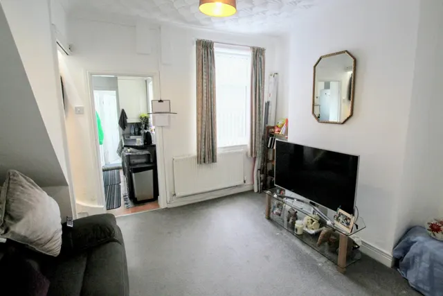 Photo 3 — Albany Road, Prescot, L34