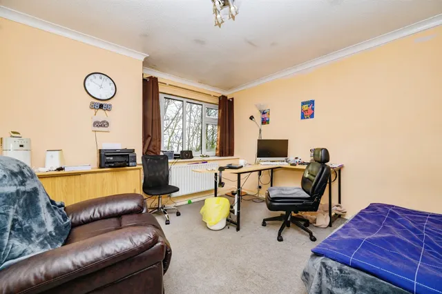 Clarendon Close, Hemel Hempstead, photo 1