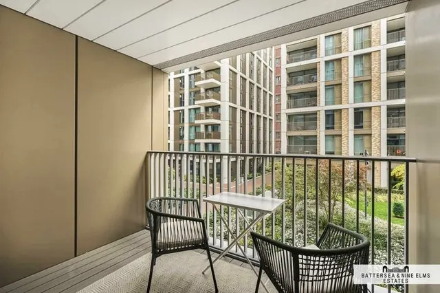 Prince of Wales Drive, SW11, photo 2