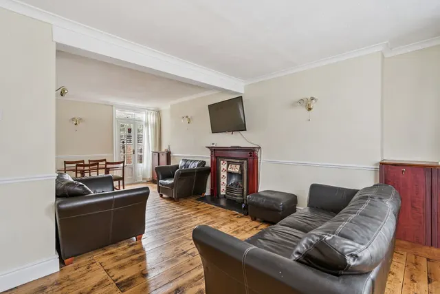 Marsh Road, Pinner, HA5, photo 2