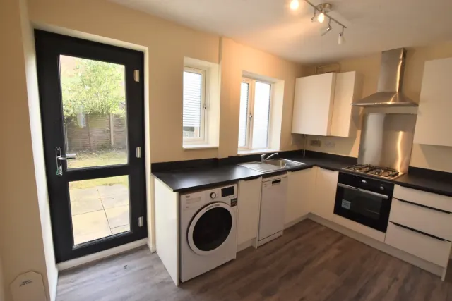 Launde, Monkston, MK10, photo 2