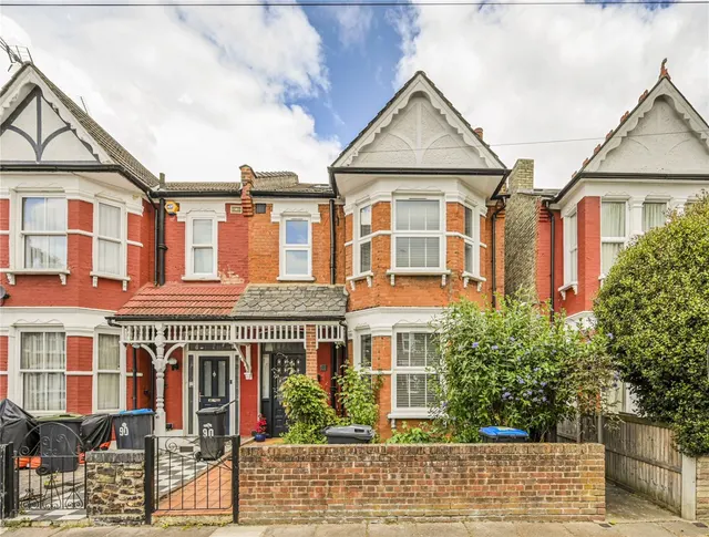 Maidstone Road, London, N11, photo 1