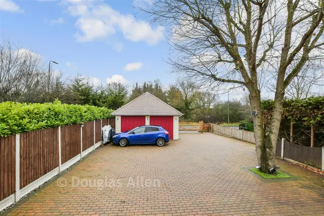 Hornbeam Way, Laindon, SS15, photo 3