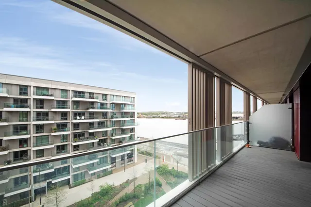 Marco Polo Tower, Royal Wharf, E16, photo 3