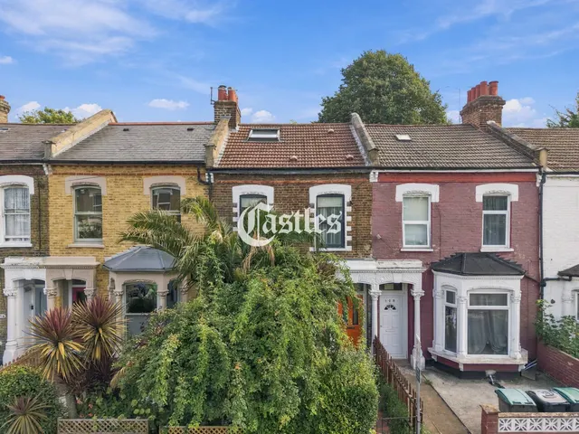 Beaconsfield Road, London, N15, photo 2