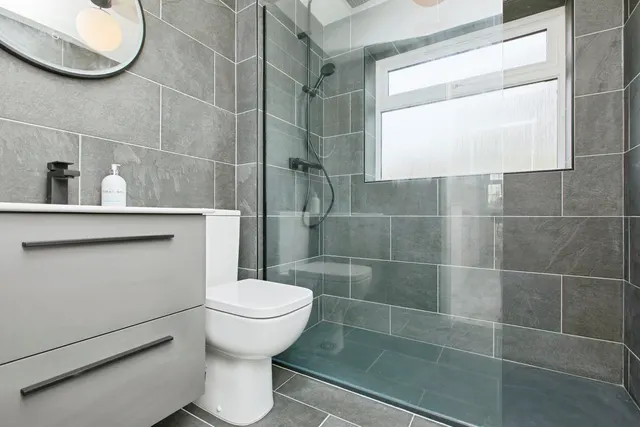 Thruxton Close, Alvaston, DE24, photo 3