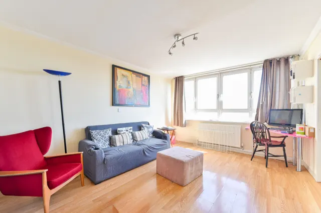 67 Holland Rise House, Clapham Road, London, photo 1