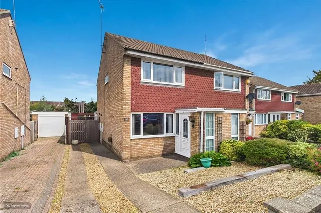 Douglas Court, Kettering, NN15, photo 1