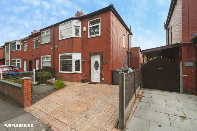Bury Road, Manchester, M26, photo 1