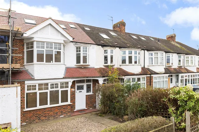 Elm Close, Wimbledon, London, SW20, photo 1