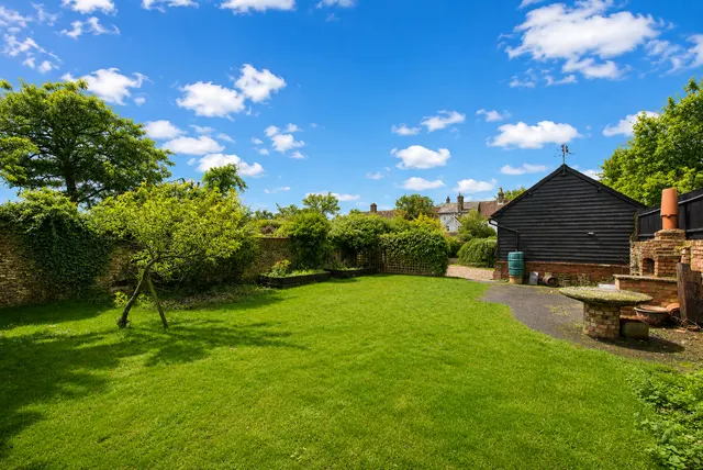 High Street, Barkway, SG8, photo 3