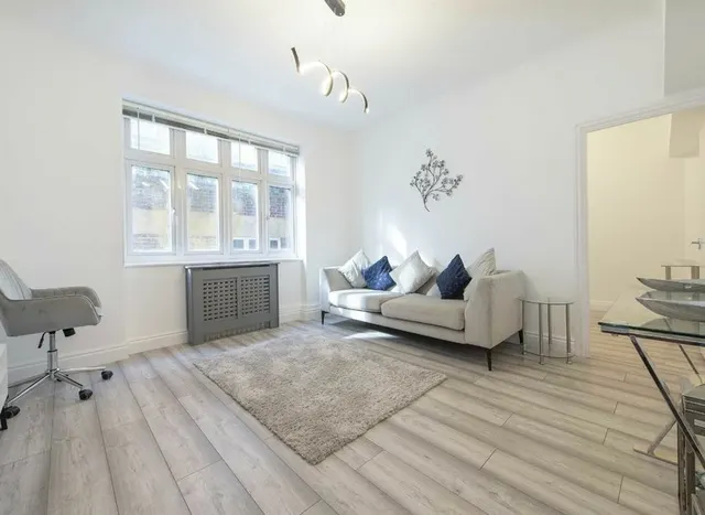 Photo 2 — Hall Road, St Johns Wood, NW8
