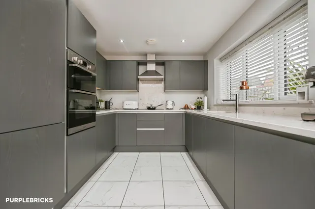 St. Kevins Drive, Liverpool, L32, photo 3