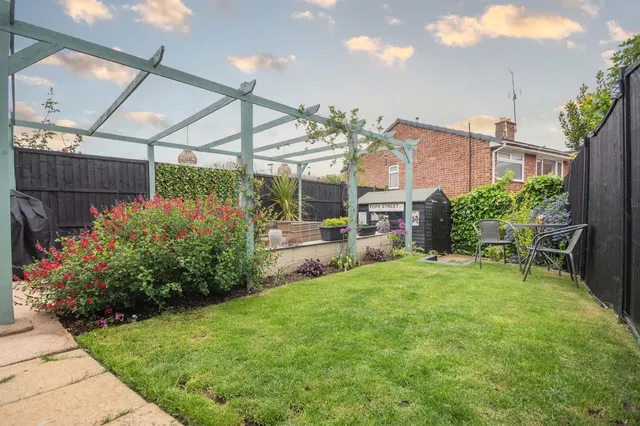 Arden Way, Market Harborough, LE16, photo 2