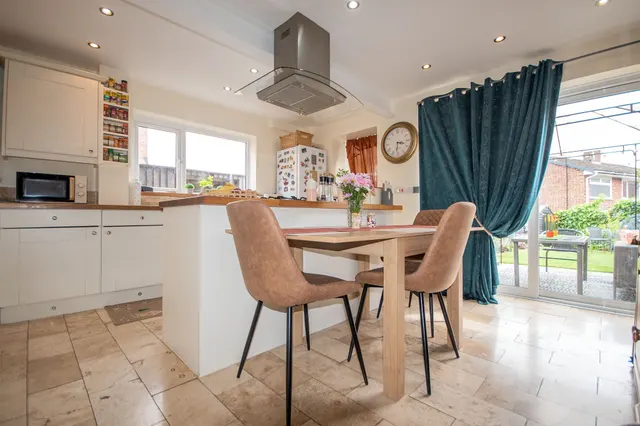 Arden Way, Market Harborough, LE16, photo 3