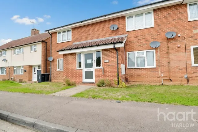 Arkwrights, Harlow, CM20, photo 1