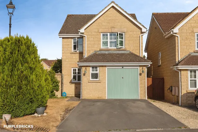 Barn Owl Road, Chippenham, SN14, photo 1