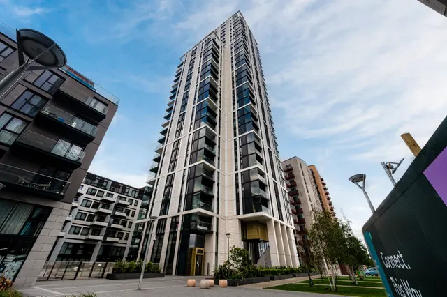 Flat 9, 5 Tidemill Square, London, photo 1