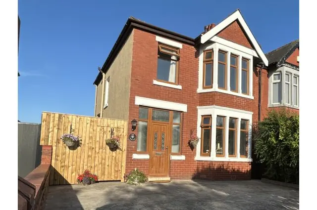 Stony Hill Avenue, Blackpool, FY4, photo 1
