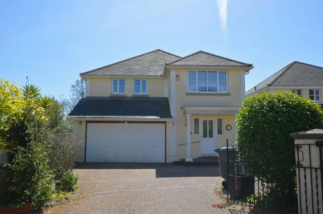 Orestone Drive, Maidencombe, Torquay, Devon, TQ1