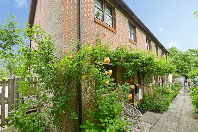 Hampers Green, Petworth, GU28, photo 2