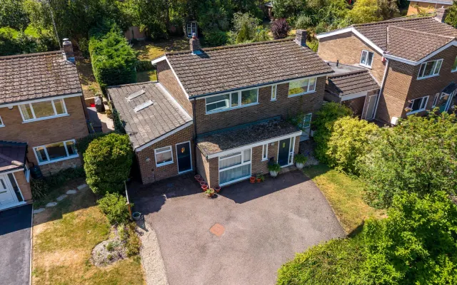 Colworth Road, Sharnbrook, Bedford, photo 1