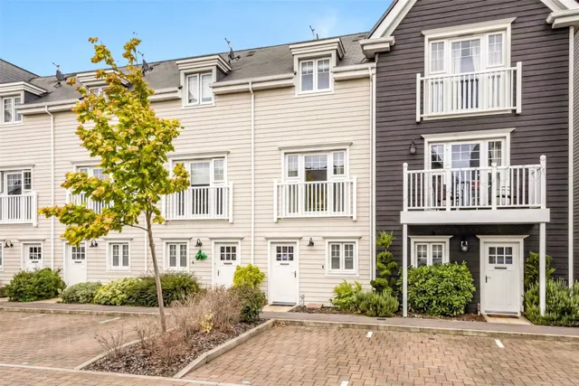 Sunapee Road, Reading, RG2, photo 1