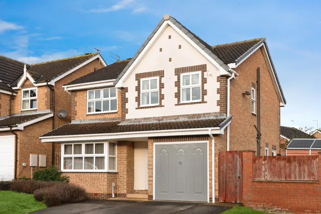 Poplars Way, Beverley, HU17, photo 1