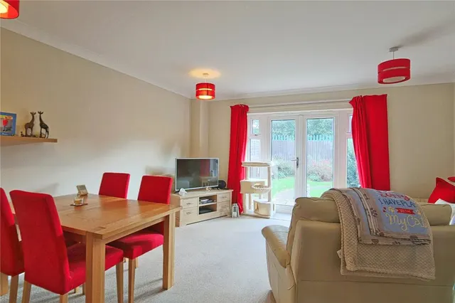 Cromwell Avenue, Stockport, SK5, photo 2