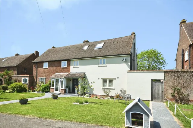 Barn Mead, Toot Hill, Ongar, Essex, CM5, photo 1