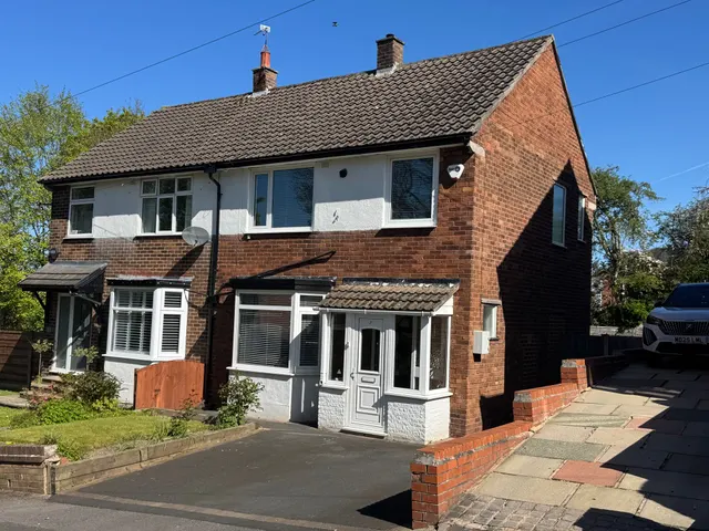 Rushton Drive, Stockport, photo 1