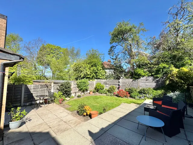 Rushton Drive, Stockport, photo 2