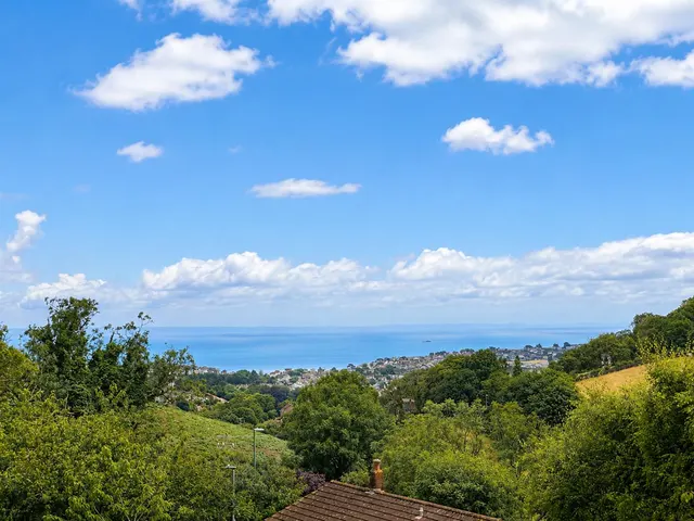 Raddicombe Drive, Brixham, photo 2