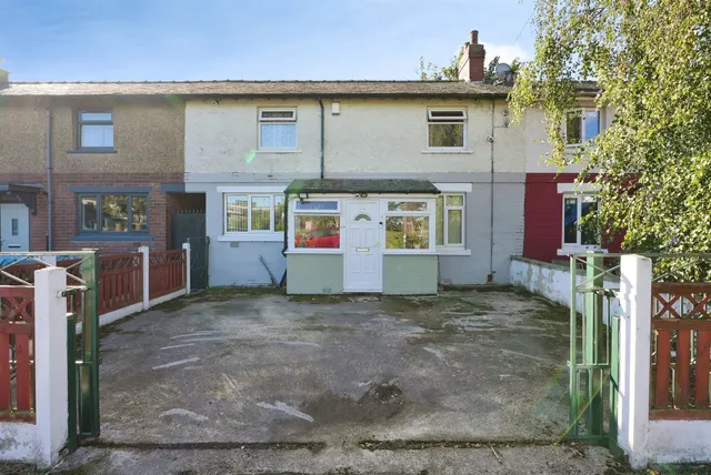 Burlington Avenue, Bradford, photo 1