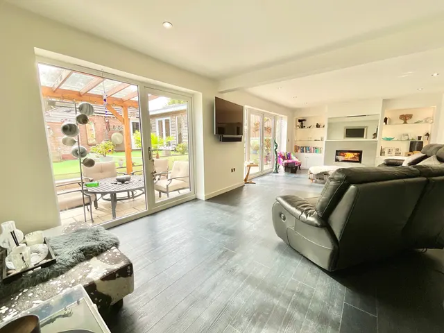 Audmore Court, Gnosall, ST20, photo 2