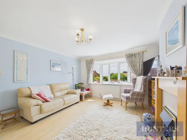 The Nurseries, East Ayton, YO13, photo 3