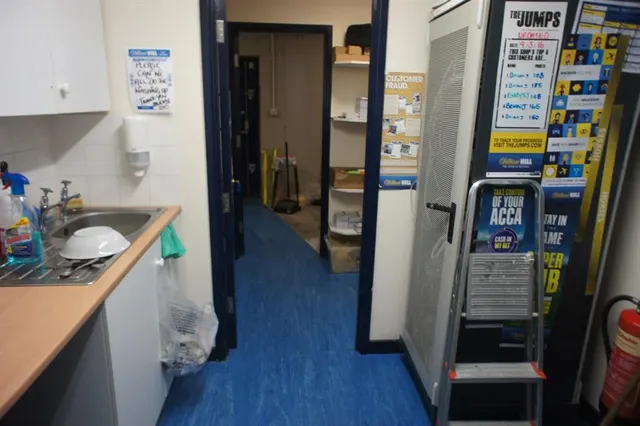 Photo 3 — Marine Road, Pensarn, Abergele, Conwy, LL22 7PR