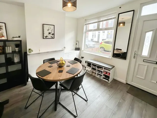 Photo 3 — Cavendish Road, Leicester, Leicestershire, LE2